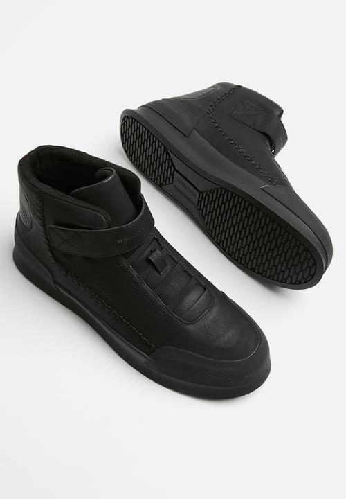 Mazerata Mens Valentino 1 Nubuck Shoes Black
